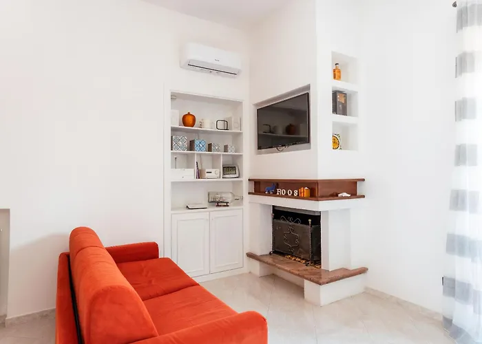 Seasuntour- The House In The Center Апартаменты